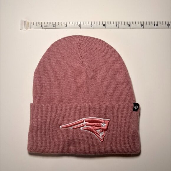 New England Patriots  Women's 47 Brand Pink Beanie Hat, OS - Picture 1 of 3